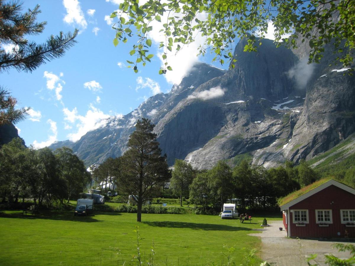 Trollveggen Camping Andalsnes Bagian luar foto